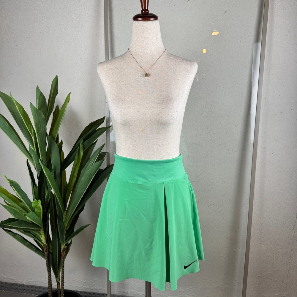 Nike Dri-FIT Tennis Skort Women XL Green Pleated Athletic Skirt Athleisure Sport